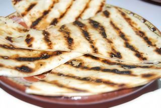 Гьозлеме с кашкавал