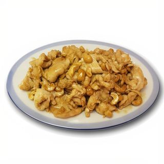 55.Кубчета пилешко месо с кашу (550г)