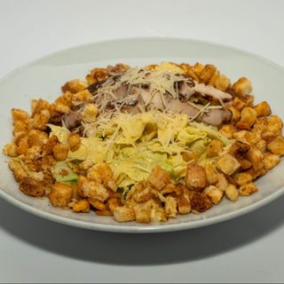 Салата Цезар с пиле (410гр)