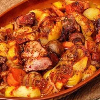 Свински гювеч