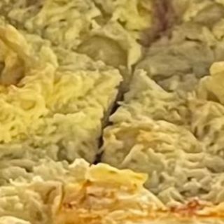 Пърленка с кашкавал