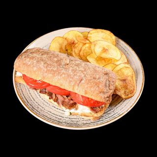 Чабата сандвич със свинско месо (390гр)