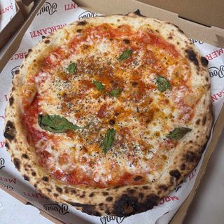 Куатро формаджи + паста + Coca-Cola