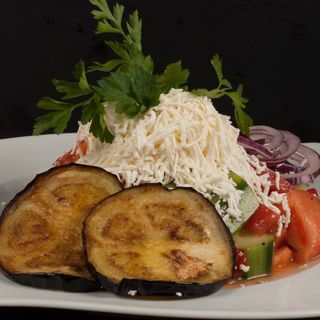 Салата шопска