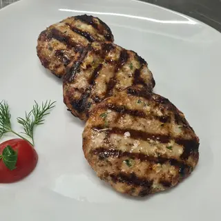 Свински кюфтета на скара