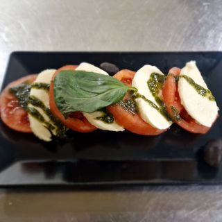 Салата Капрезе 200гр