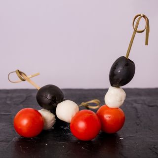 10БР КОКТЕЙЛНА ХАПКА Х 15 ГР