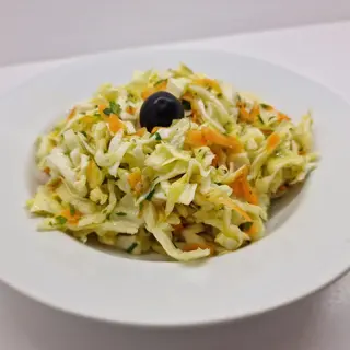 САЛАТА ЗЕЛЕ С МОРКОВИ