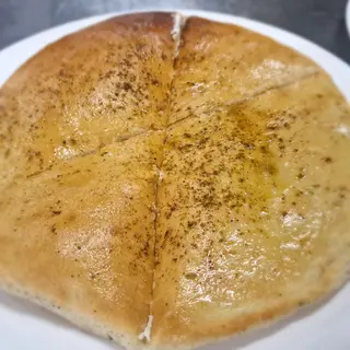 ПЪРЛЕНКА С МАСЛО И ШАРЕНА СОЛ