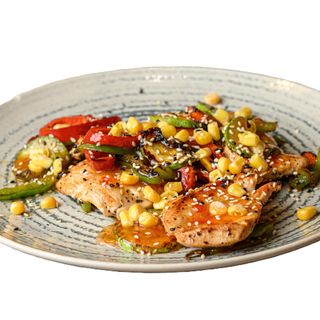 Пиле с драконов сос 