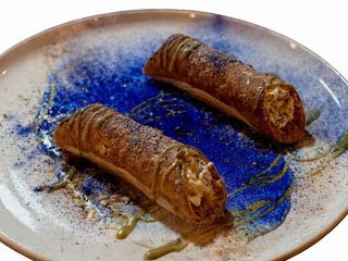 Каноли с крем от шамфъстък, Бейлис и кафе