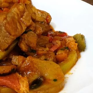 Свинско по ловджийски