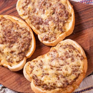 Принцеси с кайма и кашкавал (2бр)