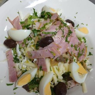 Овчарска салата (400гр.)