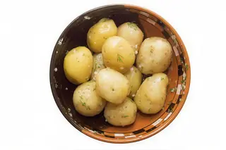 Задушени картофи (250г)