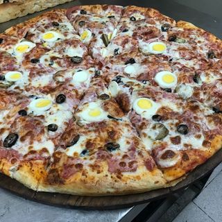 Пица Капричоза (2200гр)