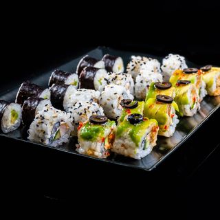 Суши Трио сет (24бр)