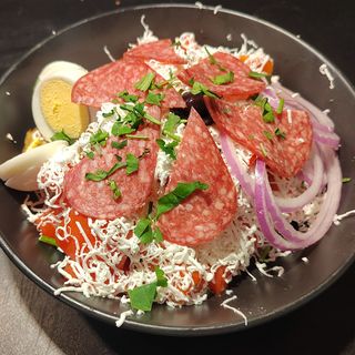 Салата Овчарска (530г)