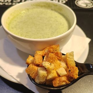 Крем супа от броколи с киноа