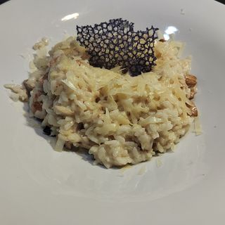 РИЗОТО ПИЛЕ С ТРЮФЕЛ