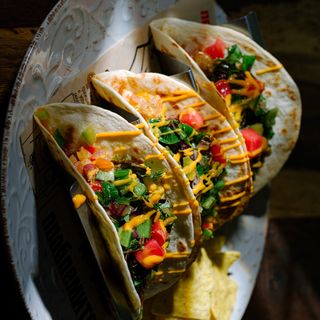 СВИНСКО ТАКО