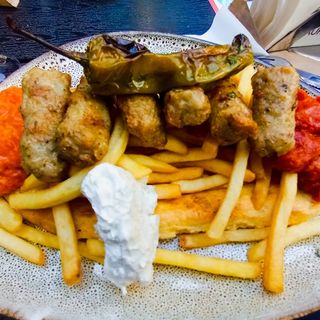 Сръбски кебапченца 6бр.