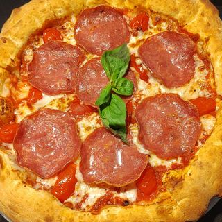 ПИЦА ФОРМАДЖИ ПЕПЕРОНЧИНО