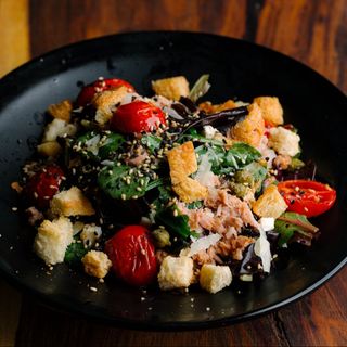 САЛАТА АЛИБИ