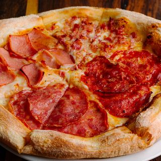 Пица Куатро Салами (30 см)