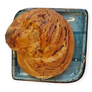 Ачма с маслинова паста (1бр)