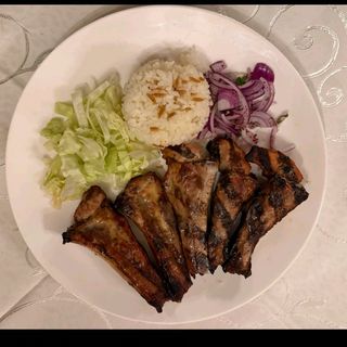 Свински ребра на жар с гарнитура