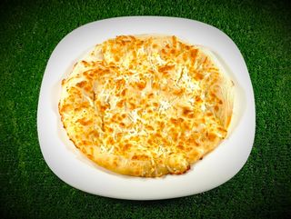 Пърленка със сирене и кашкавал (25см)