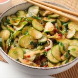 Салата от краставици и соев бамбук (300г)