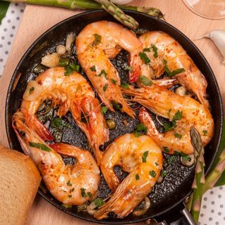 Скариди с пресни гъби