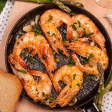 Кралски скариди с пресни гъби (500г)