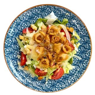 Цезар с хрупкави калмари