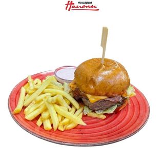 Бургер със свинско месо