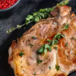 Свинска вратна пържола (300г)