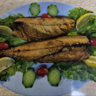 Пържена скумрия (1кг)