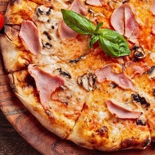 Пица Капричоза