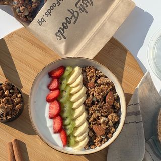 Закуска с хрупкава гранола