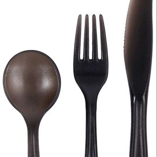 прибори за хранене