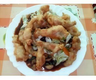 209. Панирани жабешки бутчета със зеленчуци (500г)