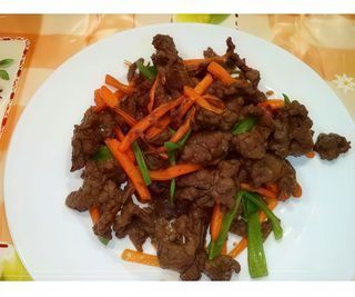 N1. Пържено телешко мезе (500г)