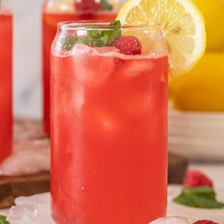 Домашна лимонада Малина (300мл)