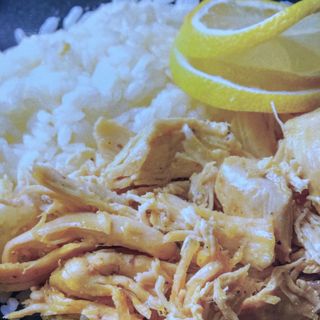 Пилешки късчета с ориз