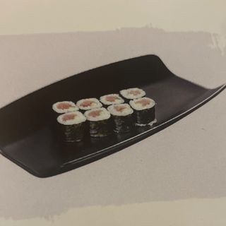 31.Хосомаки тон и краставица