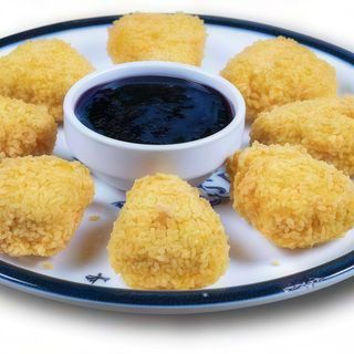 Хрупкави топени сиренца с боровинково сладко (200г)