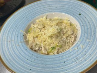 Ризото с пиле и тиквички (300г)