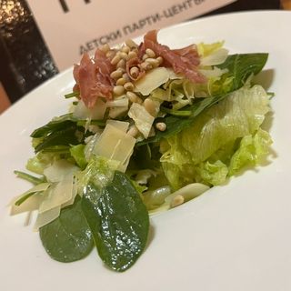 1 Салата с прошуто и пармезан